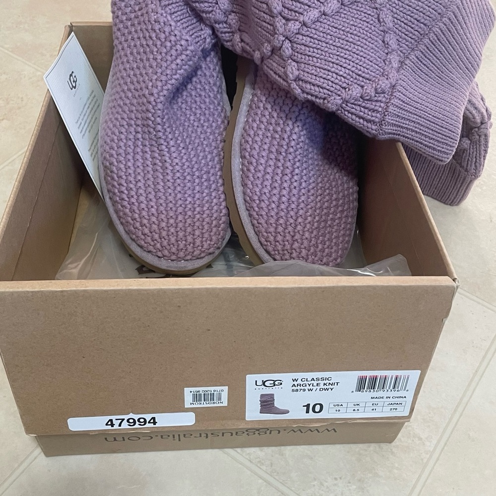 Lavender Purple Knit Uggs